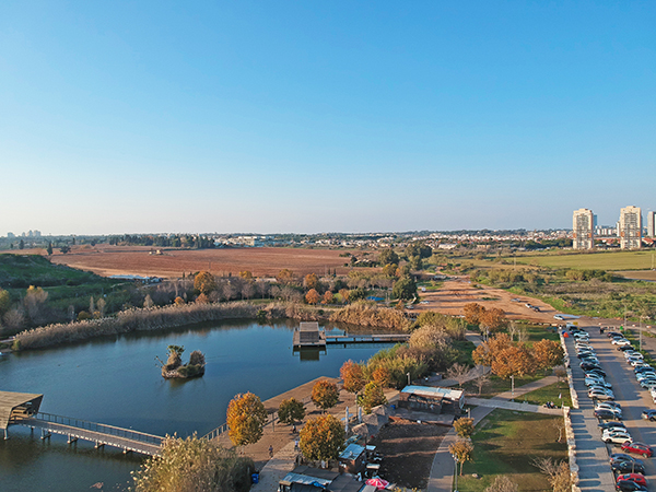 נוף אווירי של נוף הירקון הוד השרון